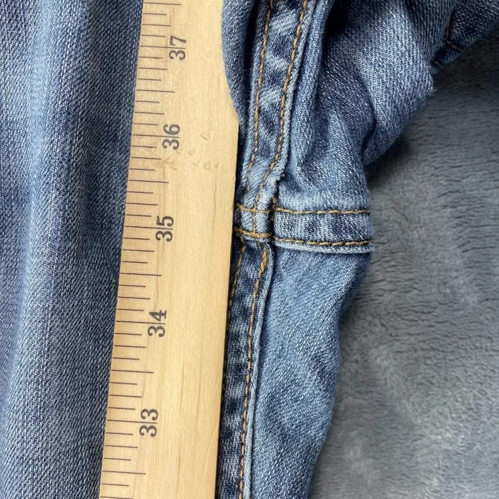 Levis product pair